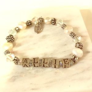 “ALLIE” bracelets x3